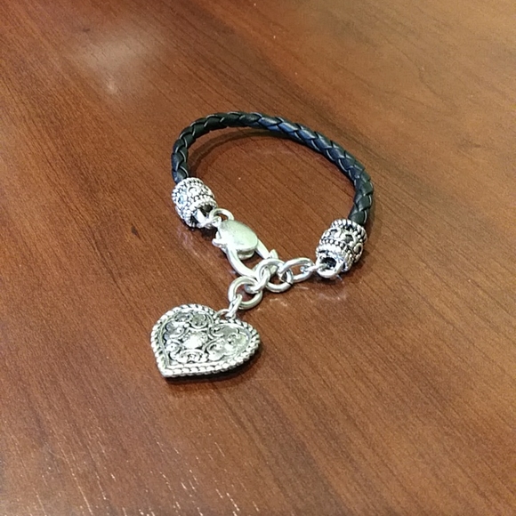 Avon charm bracelets - Picture 3 of 5